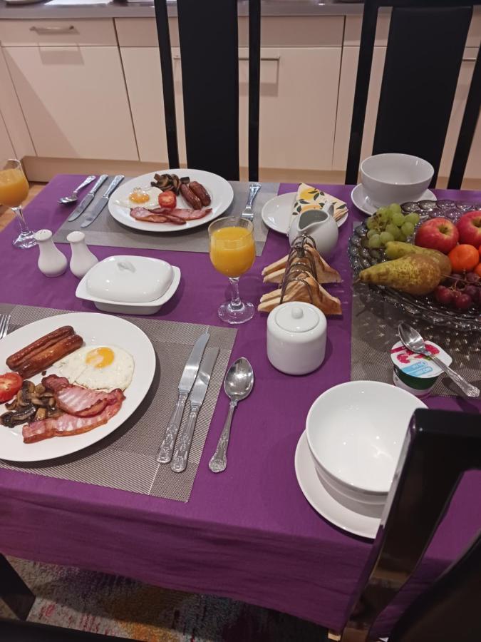 Bodlondeb Castle Bed & Breakfast { Central Llandudno} Zewnętrze zdjęcie